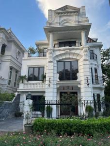 CỰC HIẾM TẠI NGÕ TO ĐẸP NHẤT PHỐ THÁI HÀ !!! 55M2- MẶT TIỀN 5.5M - CHỈ 23 TỶ - GIÁ ĐẦU TƯ - NHÀ PHÂN LÔ - VỊ TRÍ CỰC KÌ ĐẸP